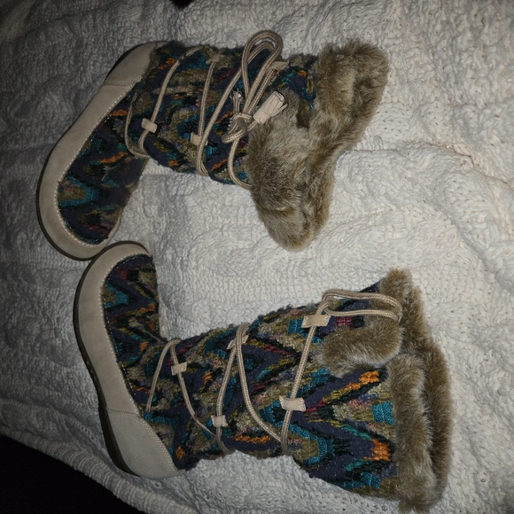 Sam Edelman Shoes - Sam Edelman Size 10 Vintage Colorful Knee High  Aztec Boots
